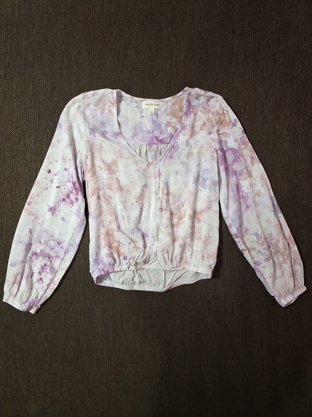 cloth & stone Lavender and Blush Tie-Dye V-Neck Peasant Blouse